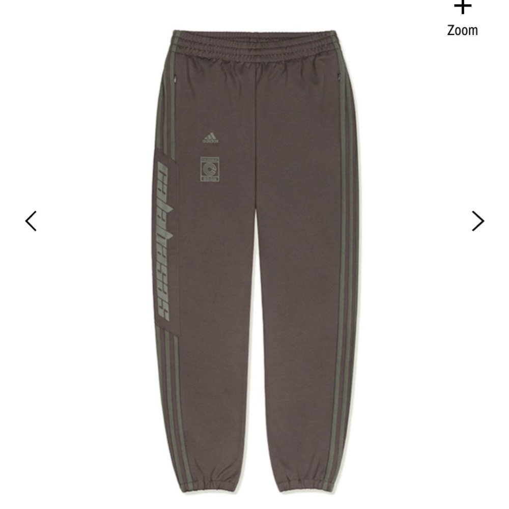 Yeezy Calabasas Trackpant in Umber/Core. Size S.